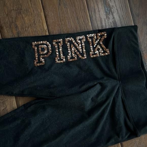 cute PINK Victoria's Secret Bundle - Size Medium - Picture 7 of 11